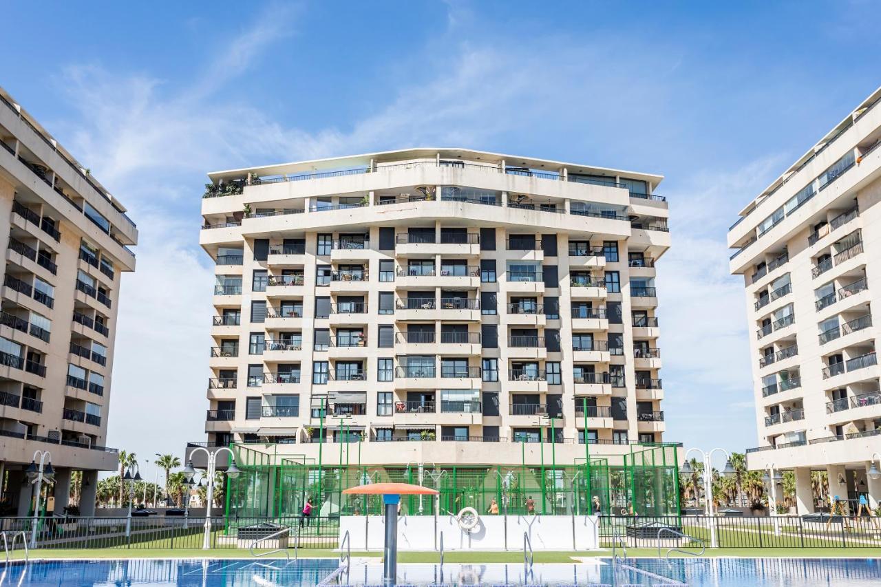 Valencia Doble A Deluxe Apartment Exterior photo